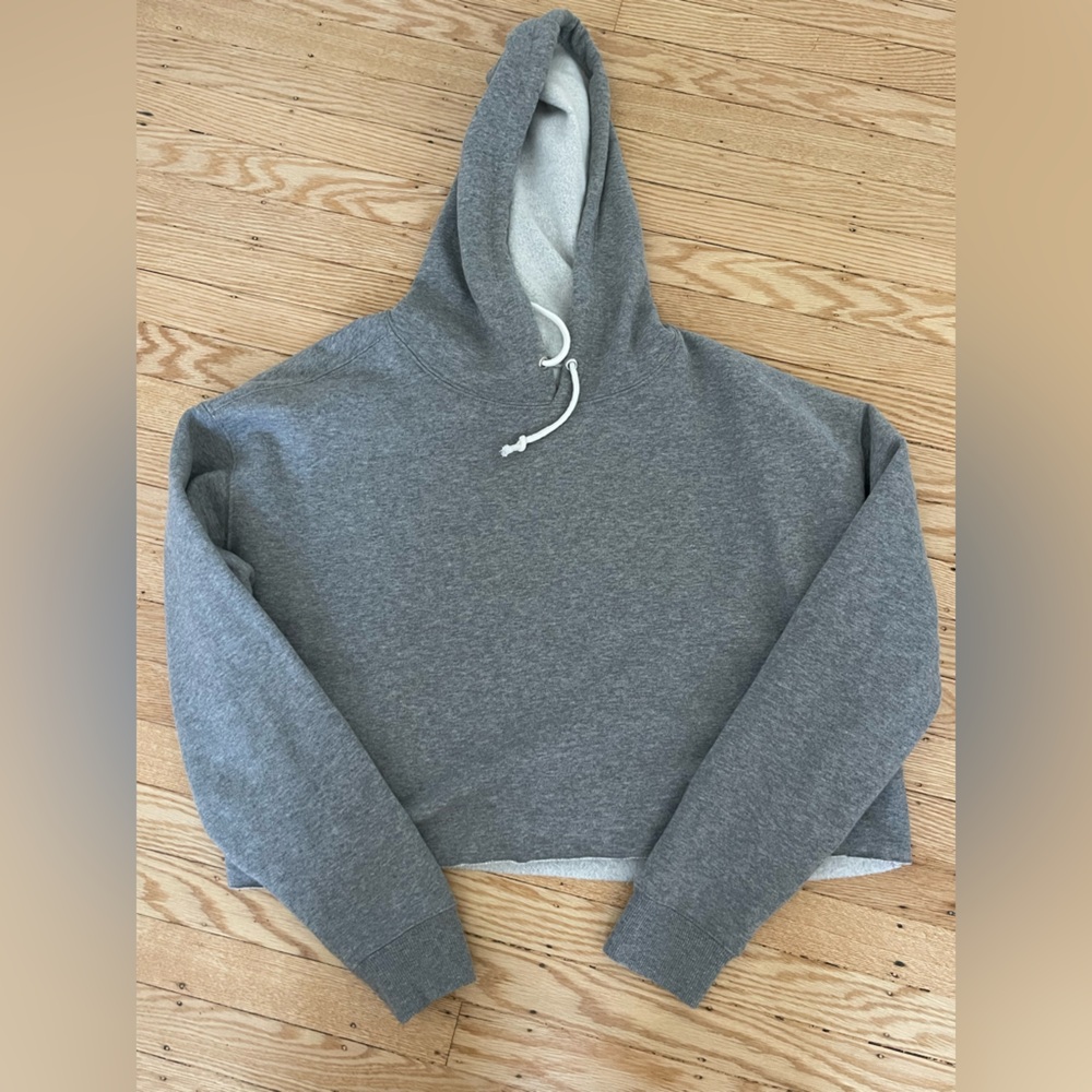 Wild Fable Gray Cropped Hoodie Long Sleeve